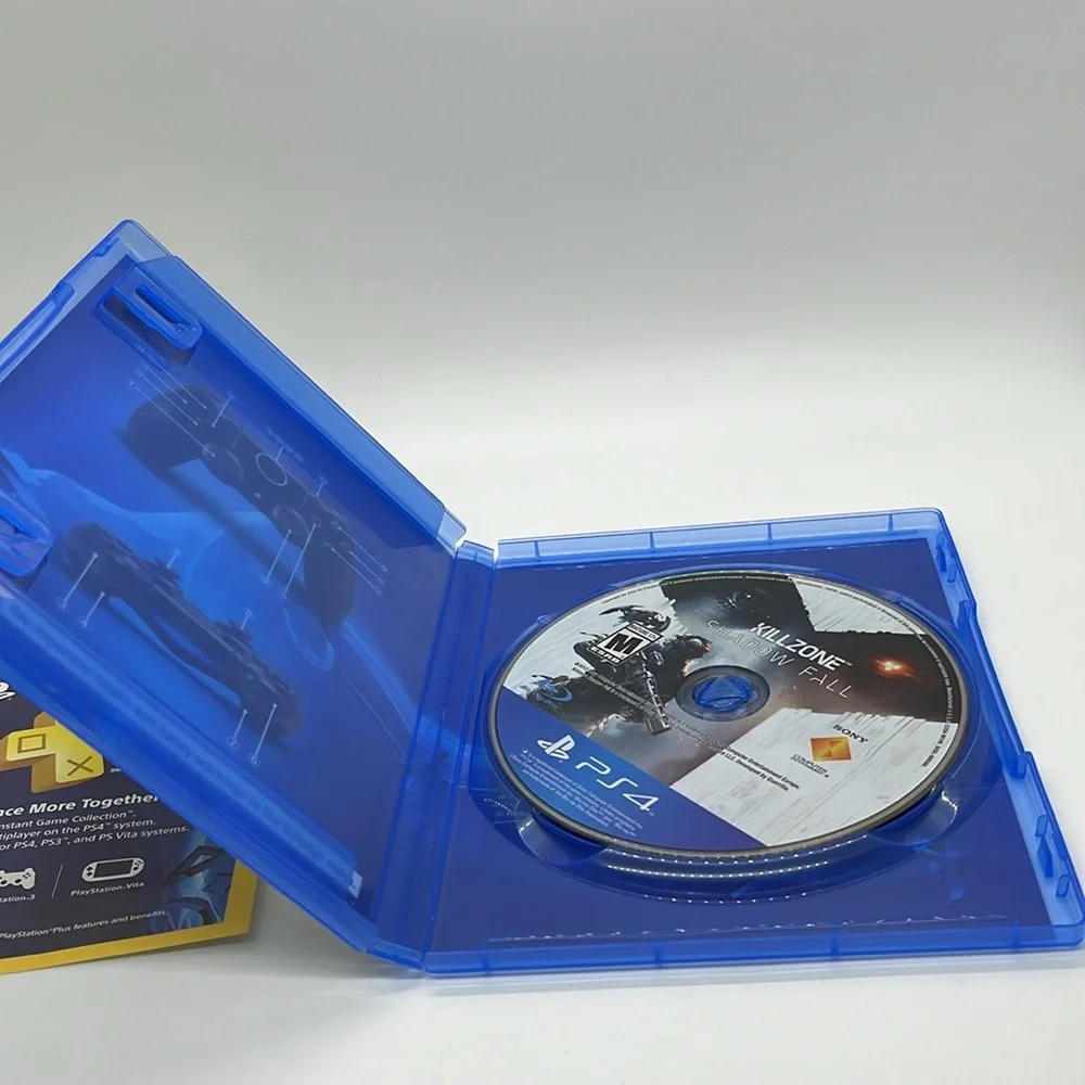 PS4 Sony Assassin’s Creed IV KillZone Shadow Fall Bundle